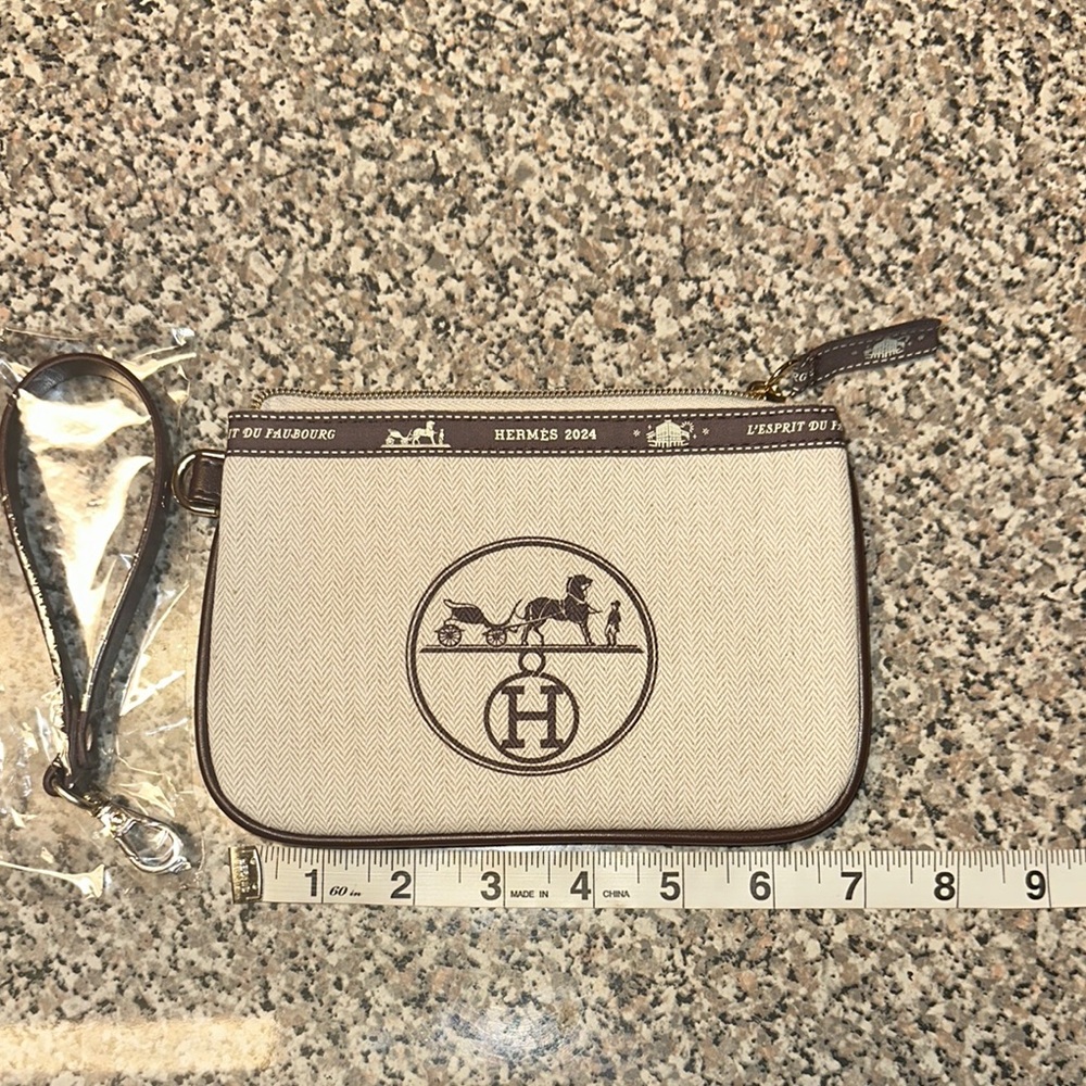 Hermes Wristlet